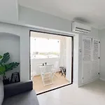 Апартаменты Sea View *