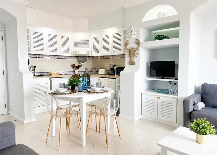 Sea View Apartment Albufeira